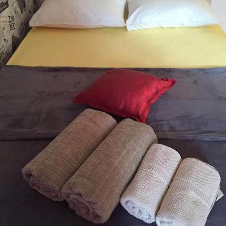 Cozy Studio Bucureşti Ngoại thất bức ảnh